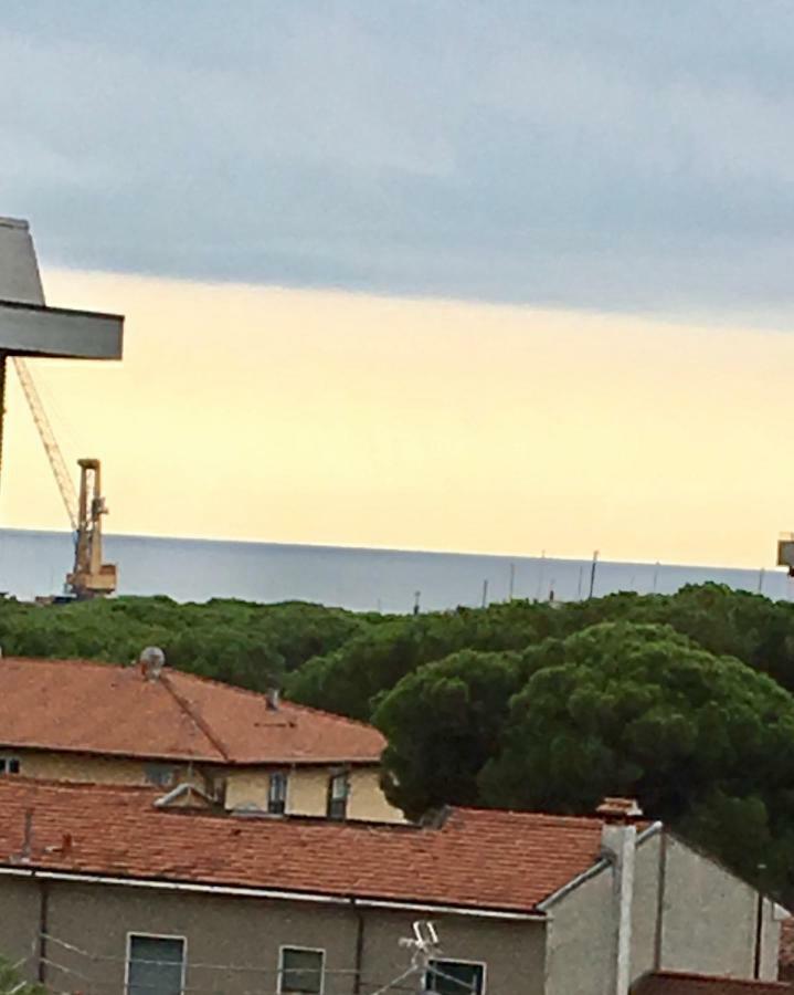 Apartment La Conchiglia A Marina Marina Di Carrara